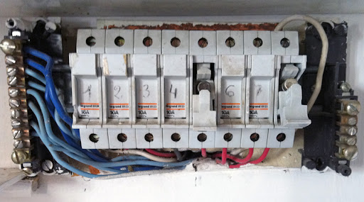 Neutre commun en hamon - Configuration électrique spéciale